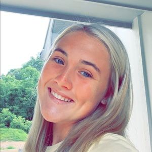 Meet your Posher, Molly kay